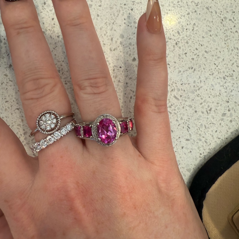 Pink Sapphire Ring - Picture 4 of 4